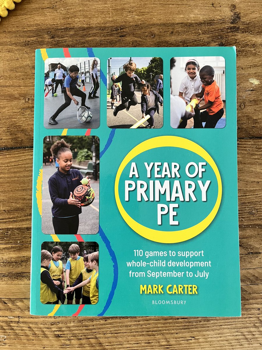 Mike0Hart's tweet image. Already a brilliant go to book when teaching by @cook_pe has just proved 5 year olds or 55 year olds love the activities. The first walking netball session is now full of enthusiasm, energy and inner child moments.