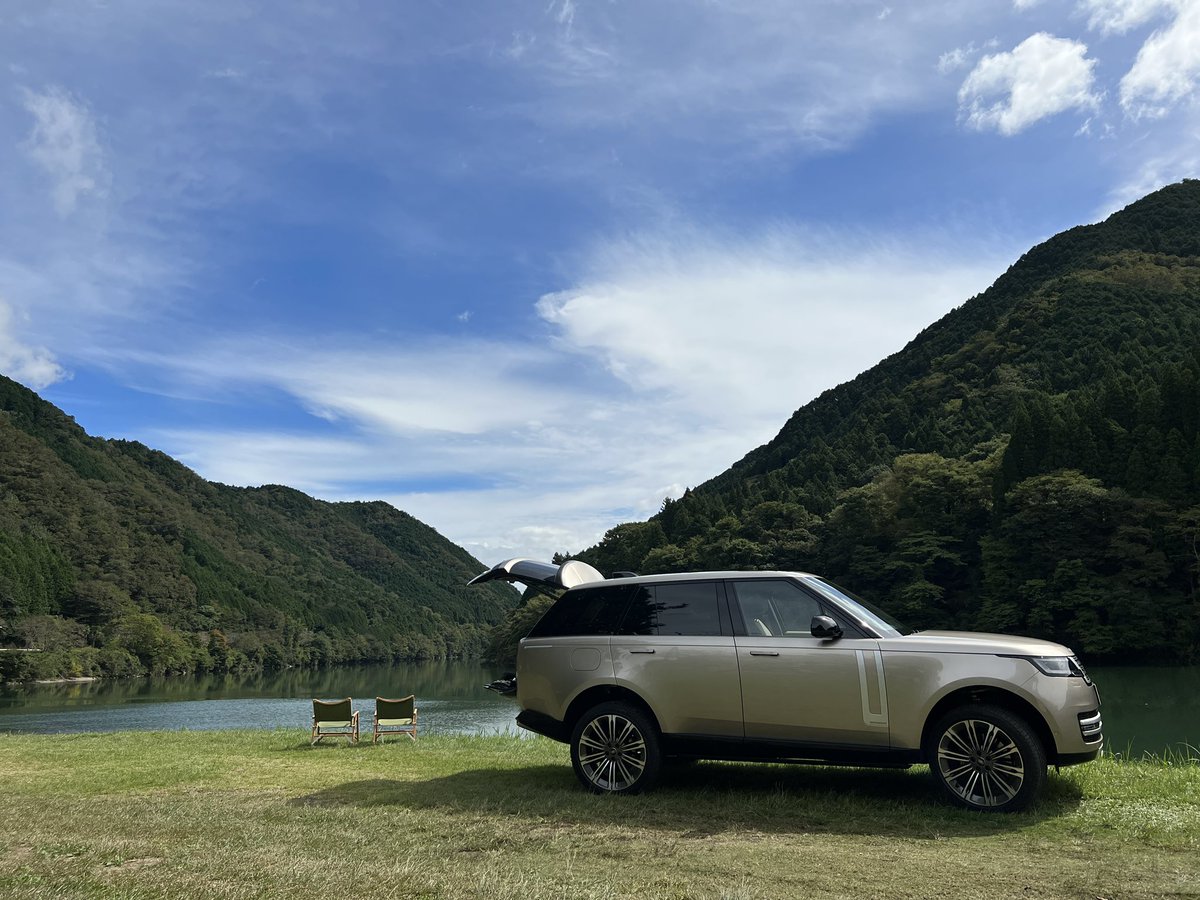 Chay911992's tweet photo. サイコーサイコー!!
#レンジローバー #rangerover #randrover #キャンプ https://t.co/Lug3g5q67x