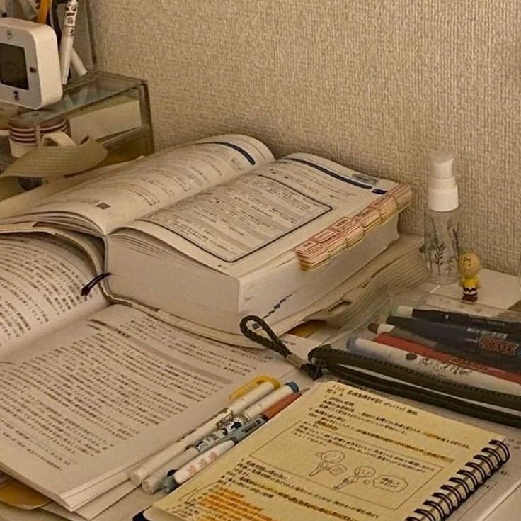 giustudiess's tweet image. • dicas, materiais e conteúdos para ajudar no enem
- threads;