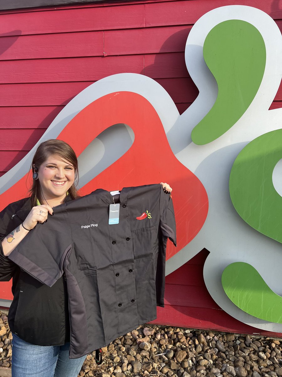 HeatherArcenea5's tweet image. And Another one….welcome to the  team, Paige, my newest CSL….We the best! #chilissouthpoint #tmtocsl