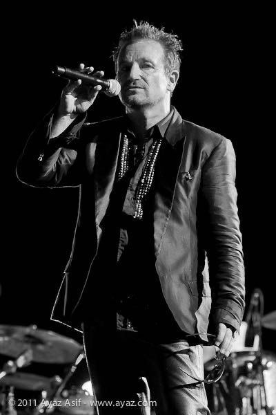 cc_paige's tweet photo. “If I am close to the music, and you are close to the music, we are close to each other.” -Bono
#Bono #20days #SurrenderMemoir #weareclose #gettingcloser 💞✨
#U2tribe #U2fam #Soulful
Photo 📸 by: Ayaz Asif https://t.co/ctnO1H9hJm