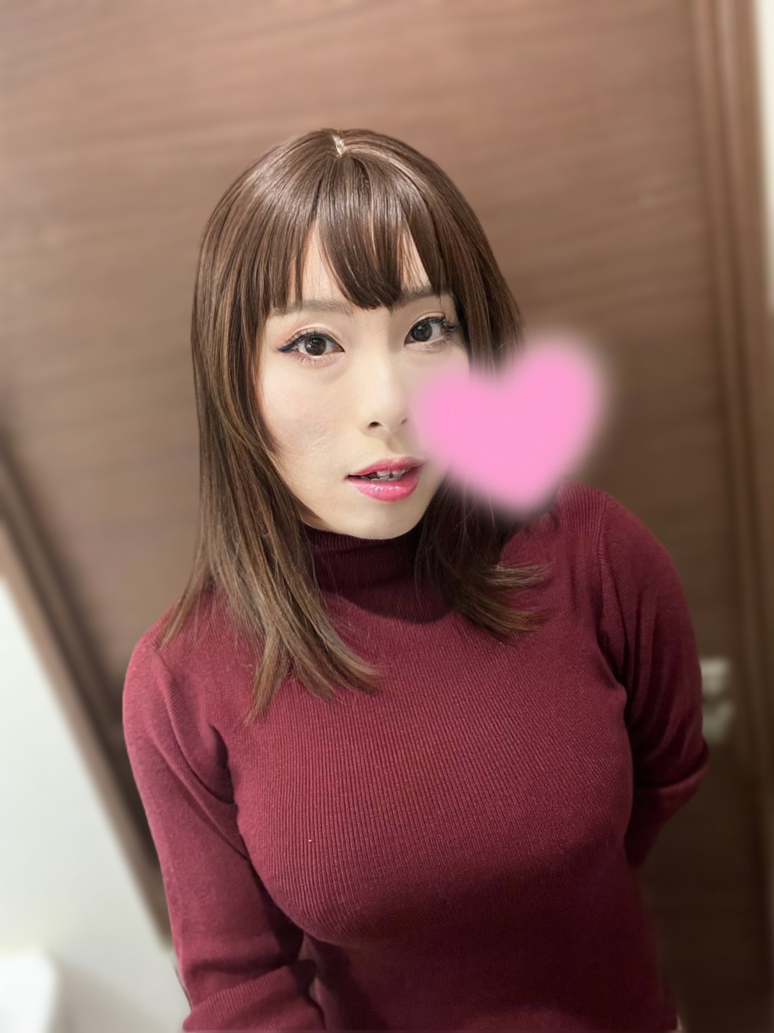 中高生　おっぱい　ローアングル 