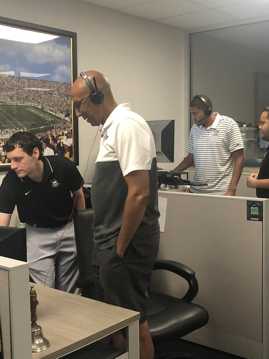 If you haven’t renewed your @UCF_MBB tickets yet, give us a call at 407-823-1000. You never know who is going to answer! 🏀