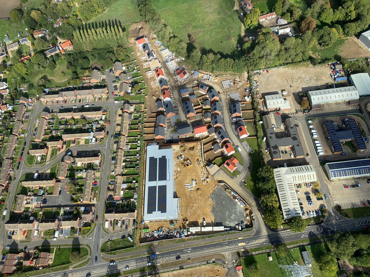 AbelHomes's tweet photo. This week’s new aerial photo of Rokeles Green, Watton, building alongside the new Lidl store. It’s lovely to see occupied houses on the site now, as our buyers move in and make them their homes.
#abelhomes #ecohome #newhome #energyefficiency #watton #rokelesgreen https://t.co/fXAmgSHUY7