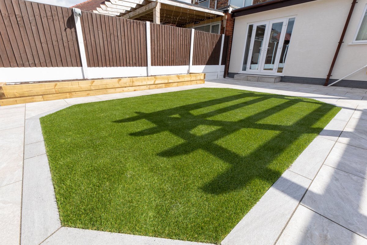 Cheshire Paving Stones tweet media