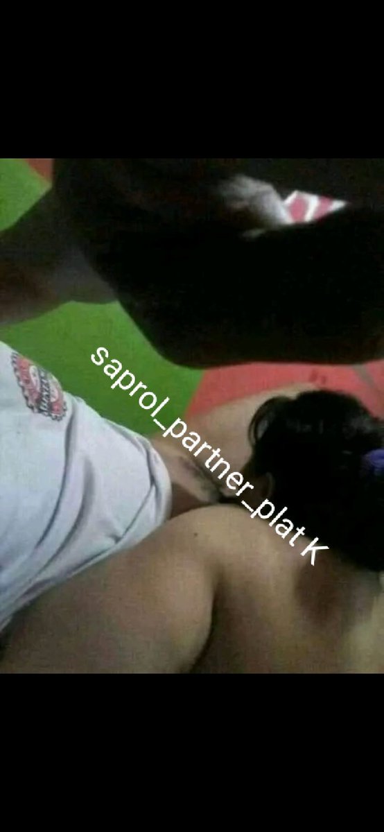 Hujan drumah si dia.
Terus dikaraoke in???🤣🤣🤣