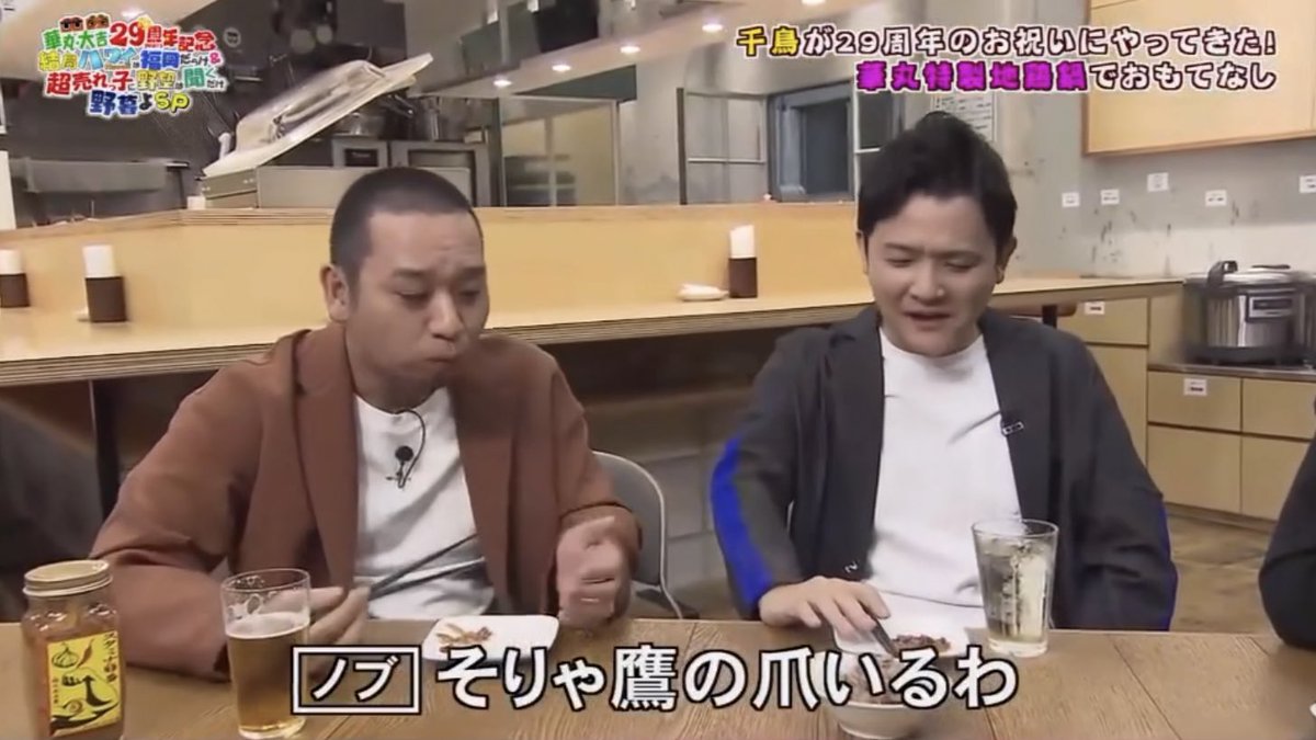 コウ tweet media