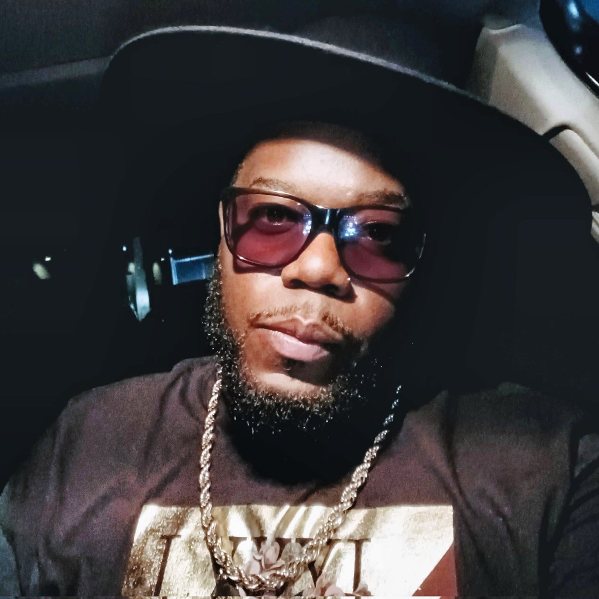 JAEMSIV's tweet photo. #NewProfilePic https://t.co/89PitYVsPV