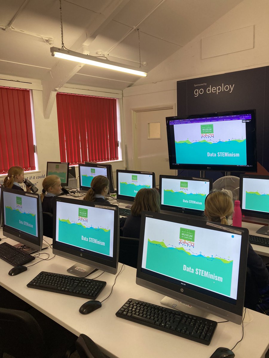 After an energetic search for information about ‘Women in Computing’ our final session in on ‘Data STEMinism’. Hoping the girls are feeling suitably empowered to follow a career in STEM! 💪 <a href="/tnmoc/">TNMOC</a> #AdaLovelaceDay #WomenInSTEM
