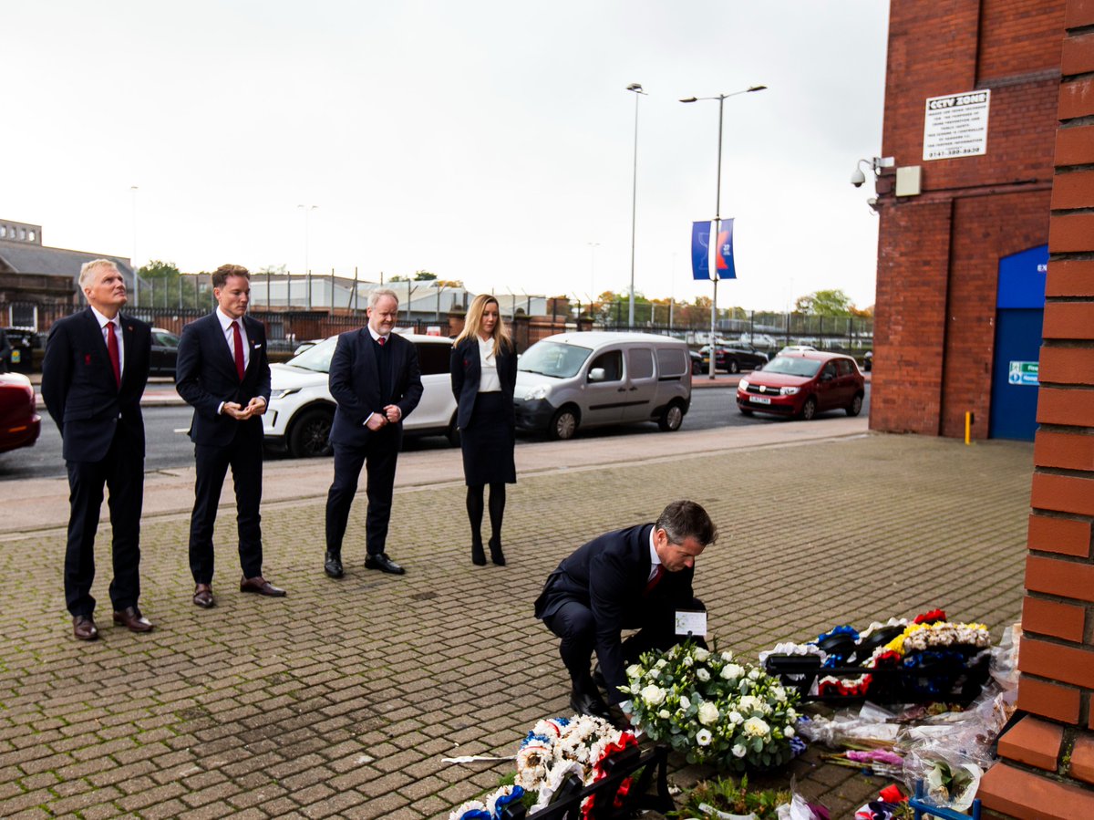LFC's tweet photo. Our CEO, Billy Hogan, laid a wreath at the Ibrox Disaster Memorial this afternoon on behalf of all at Liverpool Football Club.

Always remembered. https://t.co/zOprohE4Lq