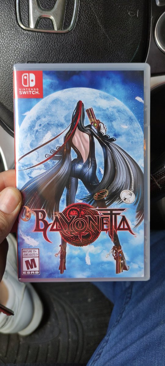 RandyMichaelRo1's tweet photo. Entre tanto problema con la reserva de Xenoblade, al menos tengo esto en mis manos y esperando el 3 😍😍 @dan_chaos @BehindTGames https://t.co/YSKiGrF9IA