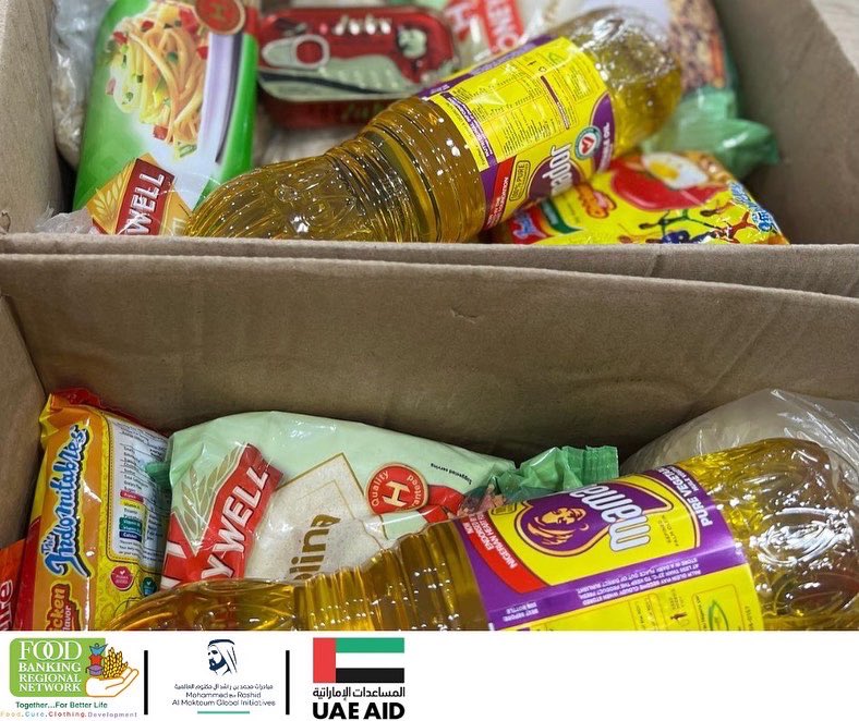 Foodbankingrn1's tweet photo. One Billion Meals distributions in Nigeria 🇳🇬 توزيعات حملة المليار وجبة في نيجيريا 🇳🇬 #food #hunger #hungry #feeding #feedinghunger #nigeria #africa #FBRN #طعام #إطعام #الجوع #الفقر #افريقيا #نيجيريا🇳🇬 @lagosfoodbank @MBRInitiatives https://t.co/9uAO5XlPBT
