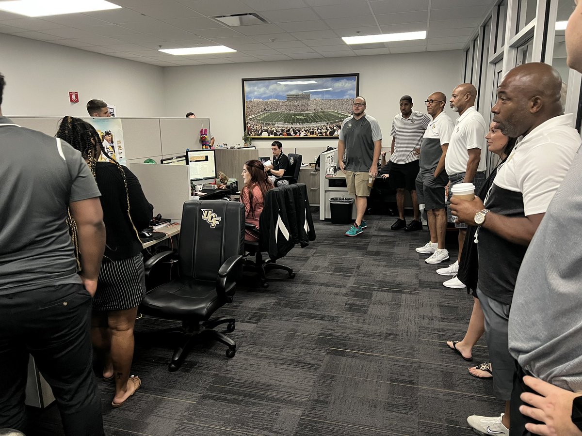 UCF_MBB's tweet photo. Working the 📞 lines this morning!

Less than a month until we tip off in Addition Financial Arena 🏀

Get your season tickets now! 

🎟️ - https://t.co/NbUw8Ujmoz https://t.co/JpAqIURPfu