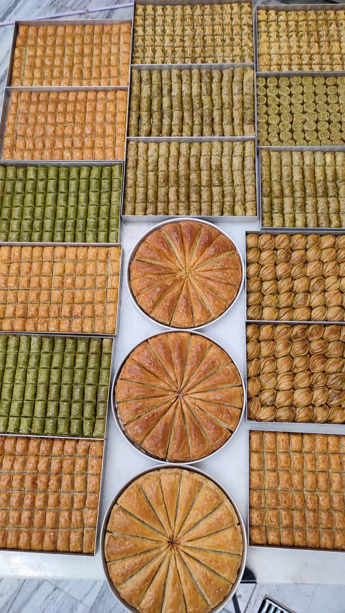 smyrnifood's tweet photo. Yeni şube ve ortaklıklıklarımızla  çok yakında hizmetinizdeyiz.
▪️Thoukididou 31,Alimos
▪️Venizelou  Eleftheriou 185, Nea  Smirni (Bereket Restorant) https://t.co/h4qGVjLbbx