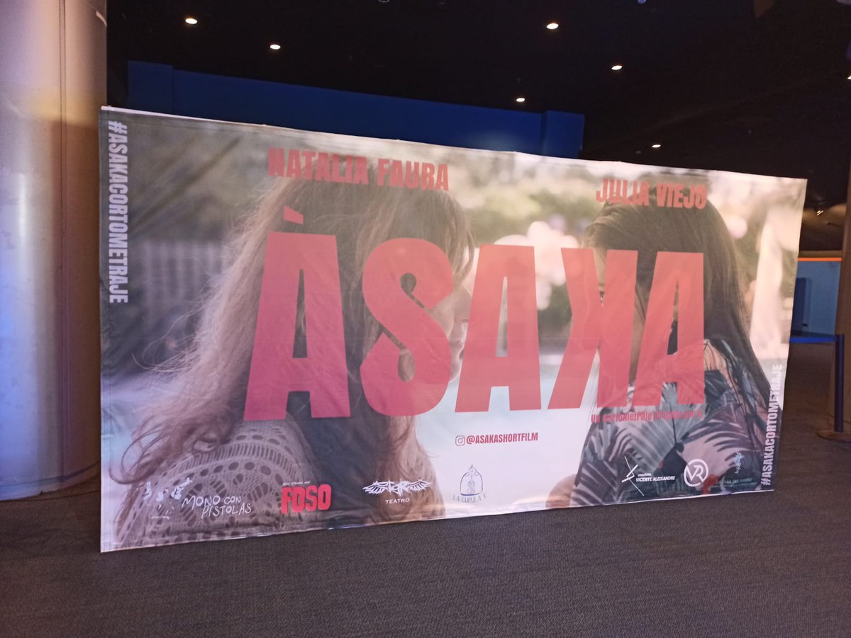 He dirigido esto: 
#ÀSAKAshortfilm
<a href="/NFAURA/">NATALIA FAURA</a> <a href="/JulitaViejo/">Julia Viejo</a> 
<a href="/monoconpistola2/">monoconpistolas</a> 

  🌟🌟