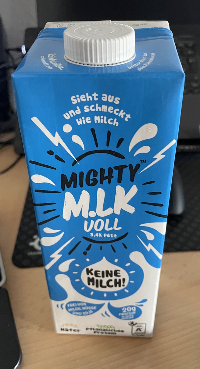 #goVegan Sie schmeckt sehr gut. Ein hauch Hafer schmeckt man noch raus, aber das nicht wild. Aber die Konsistenz ist krass nah der echten Milch. Aber sehr teuer..
