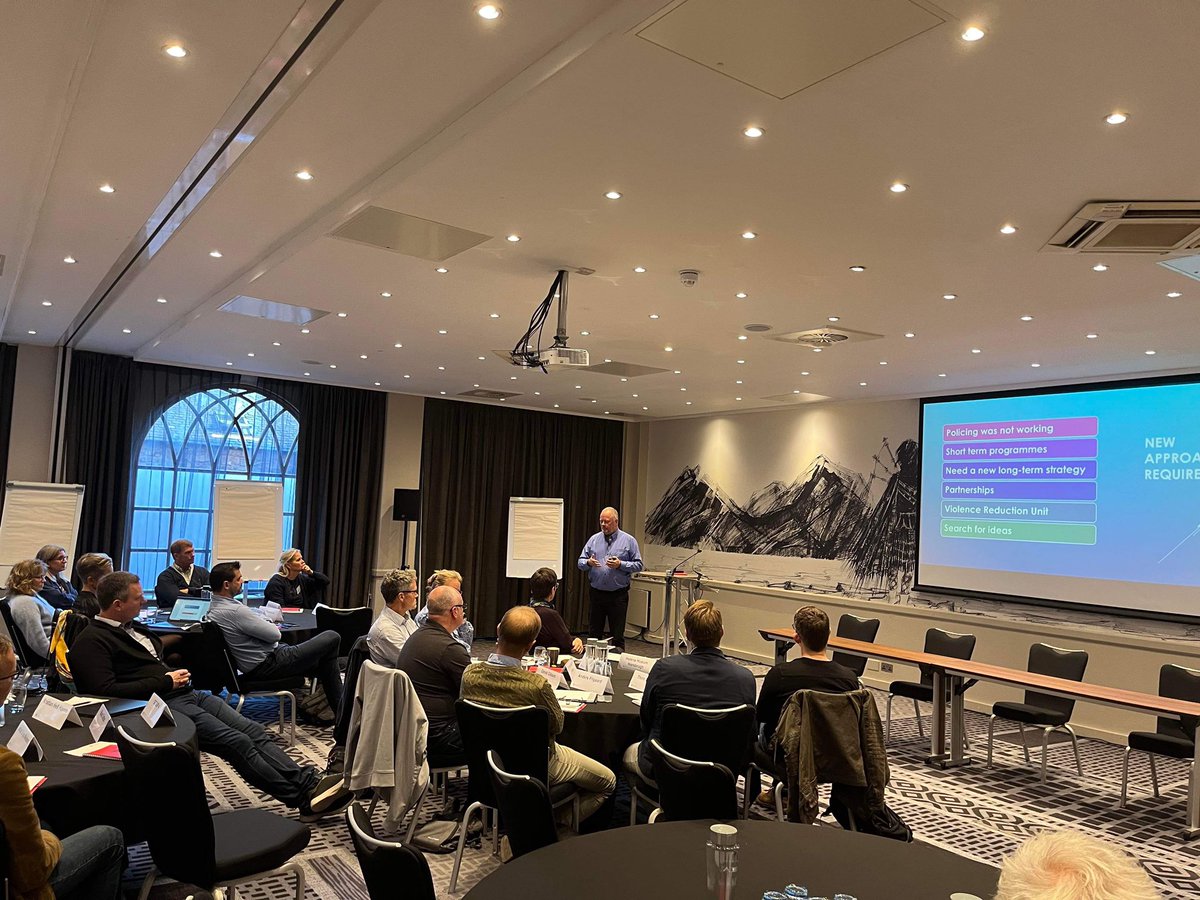 William Graham (@drwillgraham1) on Twitter photo Delighted to speak about my doctoral research and also the Glasgow CIRV approach to reduce violence in gangs at Edinburgh University Business School’s Strategy as Practice Programme for students from Copenhagen Business School in Edinburgh today. <a href="/AbertayUni/">Abertay University</a> @DirectorVRU Delighted to speak about my doctoral research and also the Glasgow CIRV approach to reduce violence in gangs at Edinburgh University Business School’s Strategy as Practice Programme for students from Copenhagen Business School in Edinburgh today. <a href="/AbertayUni/">Abertay University</a> @DirectorVRU