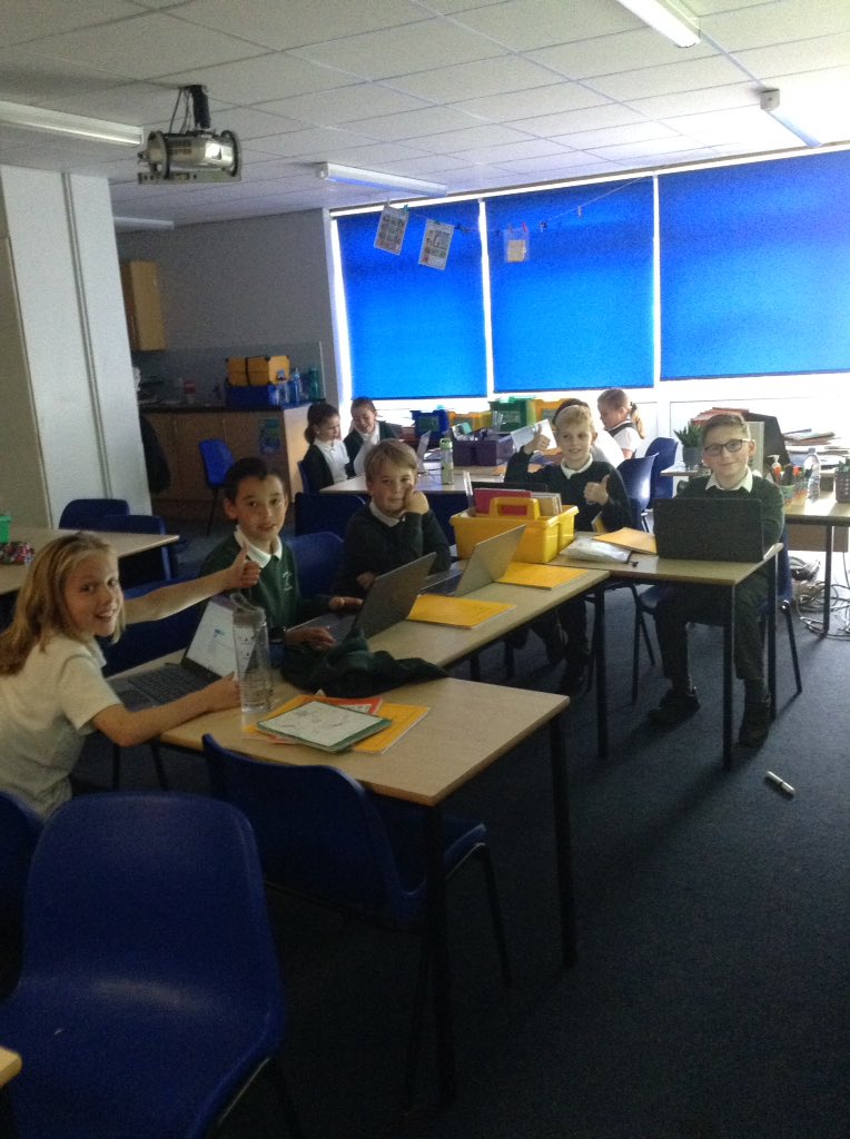 greenleasps's tweet photo. Toucan class are busy designing quizzes to test each other on what they have learnt in RE and Geography so far 💪🏻💻💡 #ReligiousEducation #Geography #Quiz #Assessment #Assessmentoflearning https://t.co/cKJ9i2J9st