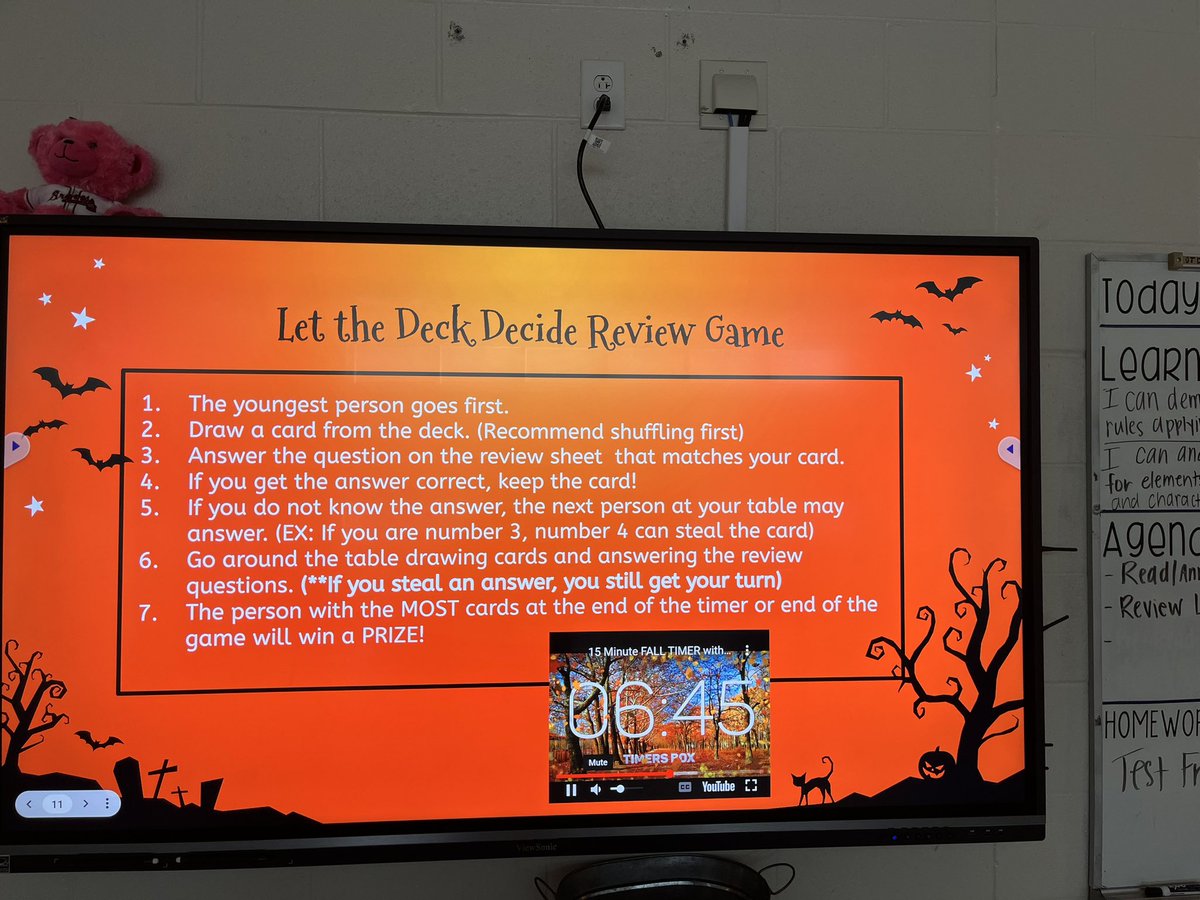 RDavisGMS's tweet photo. Reviewing our literary elements and upping the engagement a wee bit! #bettereveryday #GHS #itjustmeansmore #activelyengaged @blair_abner https://t.co/O6zNLVX9rQ