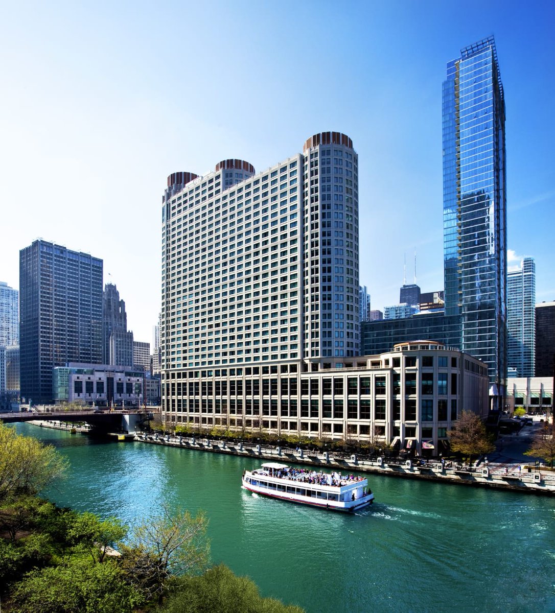 nc_ccim's tweet photo. Ready for an amazing time at the 2022 Annual #CCIM Governance Meetings in Chicago! #CREnetworking #CREeducation #NCCCIM #CRENC #CREExperts #GoldStandard https://t.co/lEhflLO2FQ