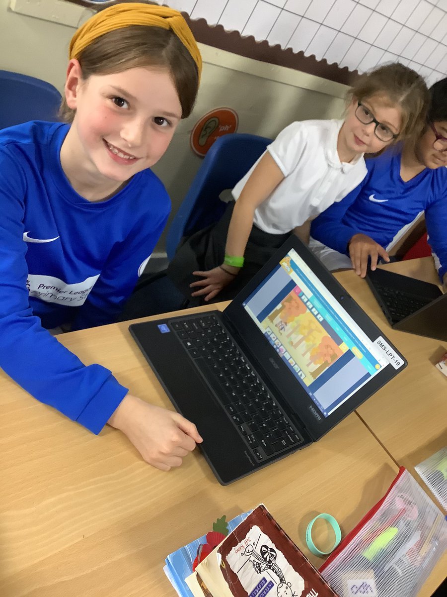 StMarysSchoolRC's tweet photo. J5’s first tinkering lesson on the laptops! Beginning to develop our computing skills! #smrccomputing https://t.co/luV8LFkM9w