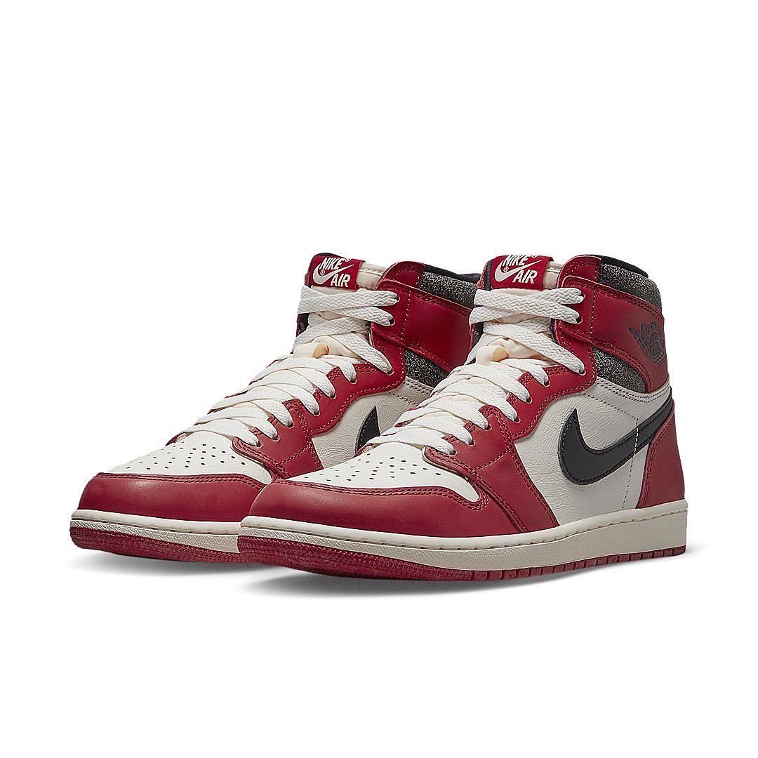 Basket_Infos's tweet photo. Voici les images officielles des Air Jordan 1 High “Chicago Lost &amp; Found” https://t.co/RpJdp9IvTn