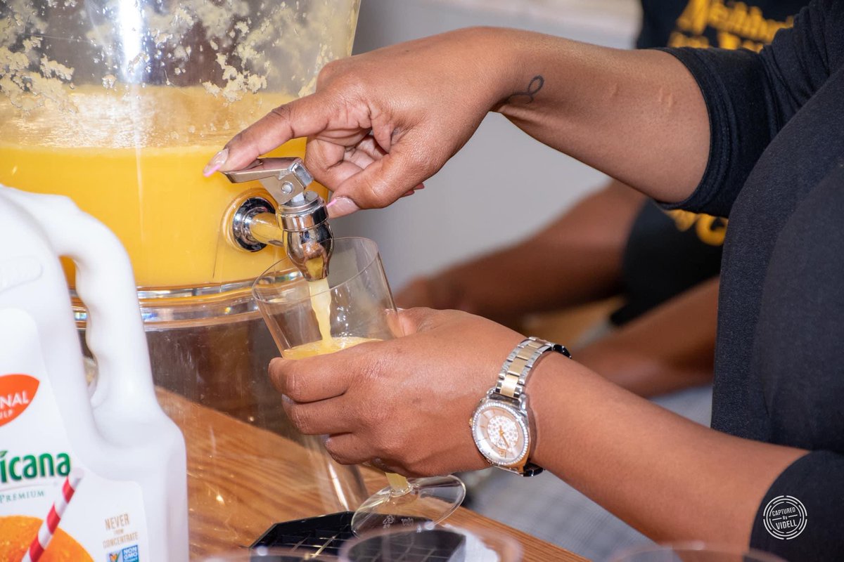 ISHRelationship's tweet photo. Don’t just brunch, get an experience!

Buffet-Style brunch, bottomless mimosas, live performances, vendors, speed networking, and MORE! #stl #stlbrunch #StLouis 

Grab your tix today! https://t.co/RAXw4kpNcY https://t.co/YqIEbRemyt
