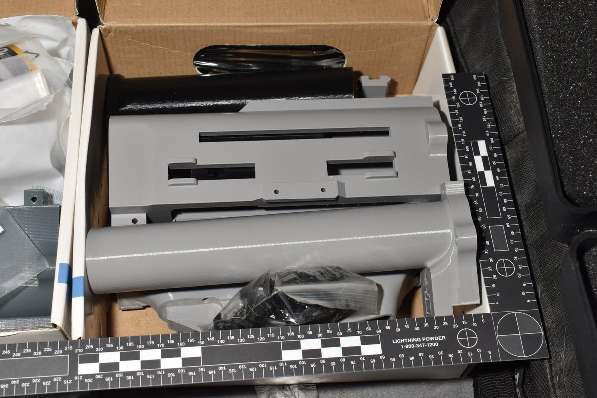 metpoliceuk's tweet photo. A suspected makeshift 3D firearm home factory has been discovered by officers from the Met's Specialist Crime Command.
 
We believe this is one of the largest seizures of 3D printed firearm components ever in the UK.

https://t.co/Do7kqooSqR https://t.co/N1MprY4ar1