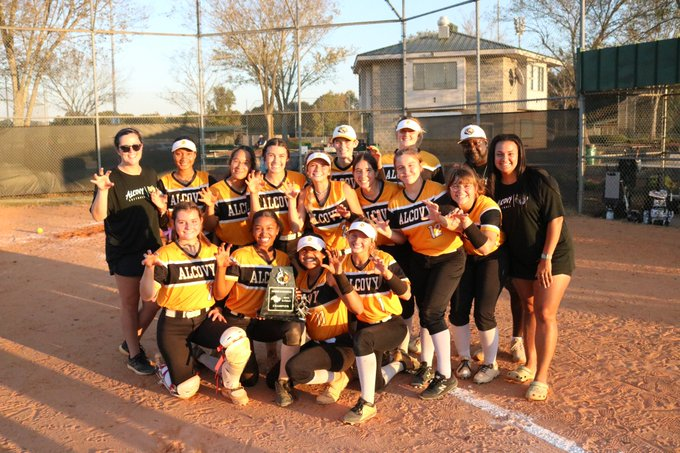 Congratulations to Coach Lamb, Coach M. Smith, Coach R. Smith, and softball team on the Region 3-AAAAAA Championship! You all put in the work, dedication, and commitment to the season. The Alcovy community is super proud of your accomplishment!! Good Luck at the State Tournament!