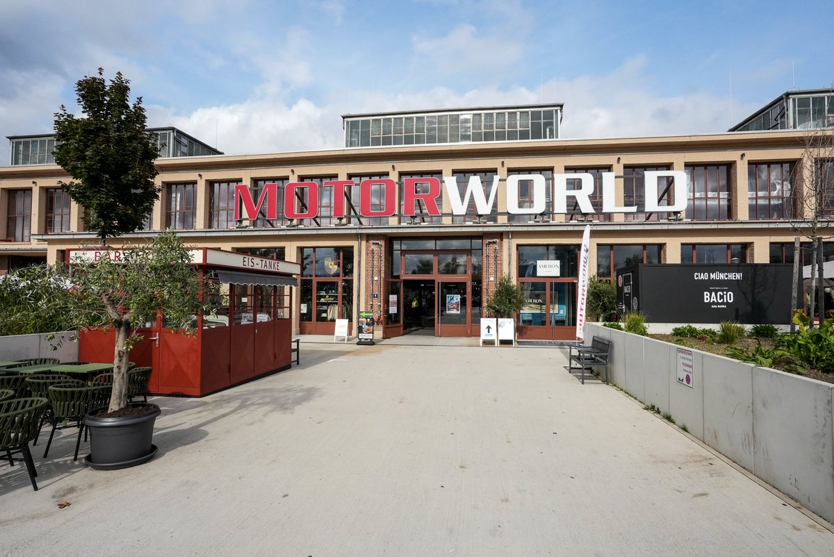 COLOURLOCK Official tweet media