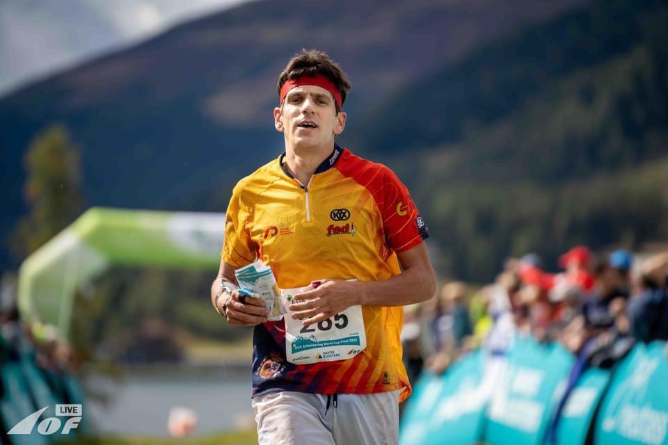 fedo_org's tweet photo. 🇪🇸 📅 En este #DíadelaFiestaNacional recordamos a nuestras Selecciones Españolas, que nos representan en las diferentes competiciones internacionales 

🔝#TeamSpain de O-Pie, MTBO y Trail-O

✨📸 Luis Nogueira, Elena Yllán y Jorge Caraça-Valente 

#FEDO #orienteering https://t.co/dJJHi3c5rP