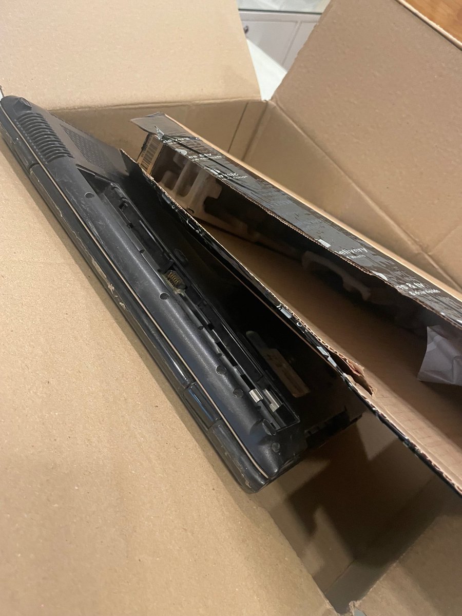 HrdVentures's tweet photo. @AmazonHelp This is what I received when I ordered HP Pavilion x360 11th Gen Intel Core i3 14 inch(35.6 cm) https://t.co/kQsWzX3Sot