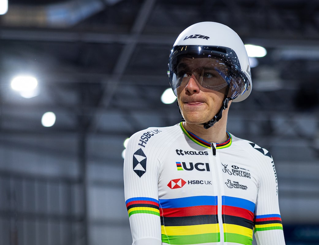 Track world champs kick off today here in Paris, great way to end the season. Eyes on the prize 🥖🌈