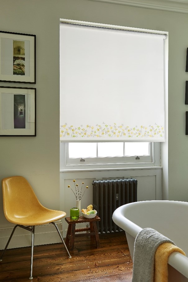 GilliansBlinds's tweet photo. These pretty blinds have a lovely yellow and grey floral band. For a free home measure visit, call us on 01604 646007 #Blinds #RollerBlinds #FreeFitting #Northampton #MiltonKeynes #Corby #Wellingborough #Brackley https://t.co/aJ2RNOJeeA https://t.co/n722pSS5fj