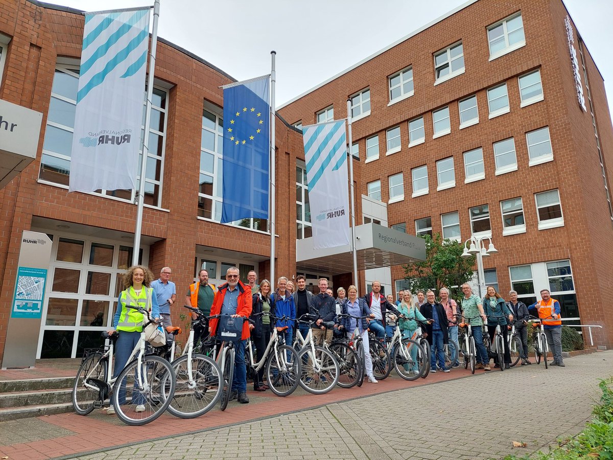 anita_boerkamp's tweet photo. Thank you Regionalverband Ruhr for your kind hospitality and sharing your program and challenges with us, on behalf of 25 civil servants from Gemeente Hilversum working on city planning, sustainability, smart mobility etc. https://t.co/Lqq06rIxzg