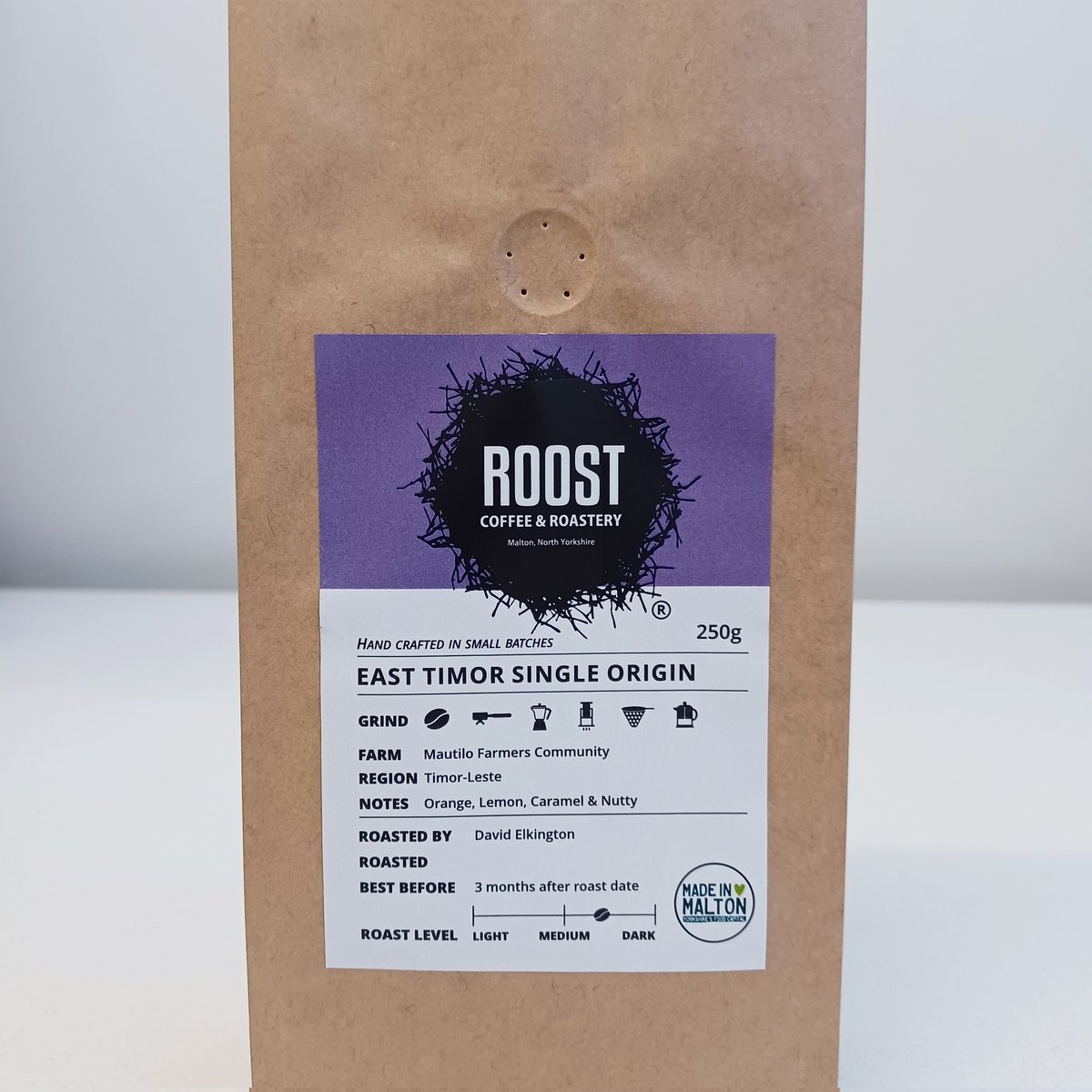 Roost_Coffee's tweet photo. ⭐️ NEW COFFEE ⭐️
EAST TIMOR Mautilo Farmers Community
SCA: 84
NOTES: Orange, Lemon, Caramel & Nutty
Available now online:
https://t.co/rE1bgXyfg9
#newbeans #coffeelovers https://t.co/31JIDf6ZKH