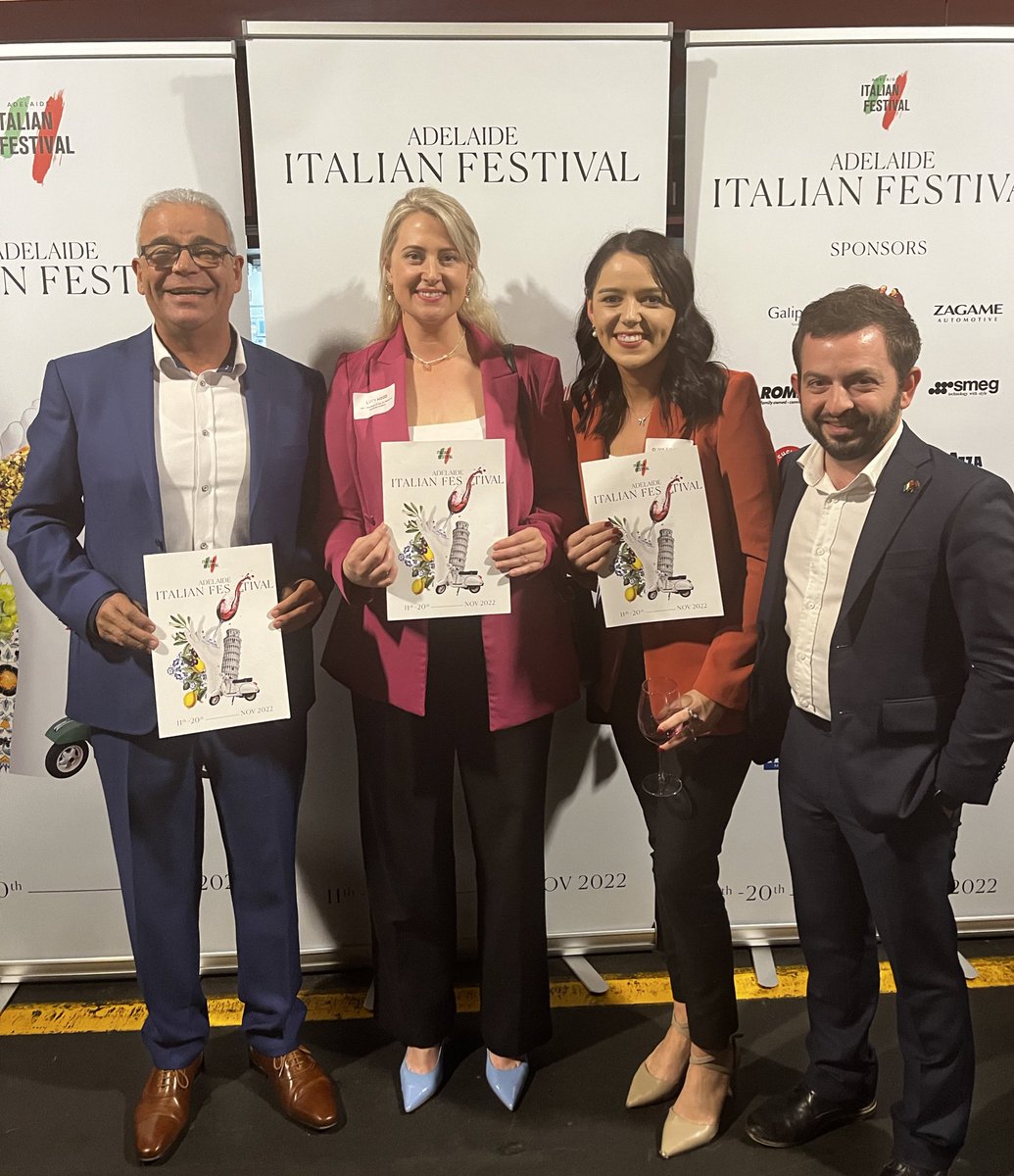 Festeggiamo! 💚🤍❤️ 

Celebrating the program launch of the Adelaide Italian Festival at <a href="/LuciasFineFoods/">Lucias Fine Foods</a> @AdelCentralMkt with Sebastian Galipo, <a href="/ben_rillo/">Ben Rillo</a> &amp; <a href="/OliviaSavvas/">Olivia Savvas MP</a>