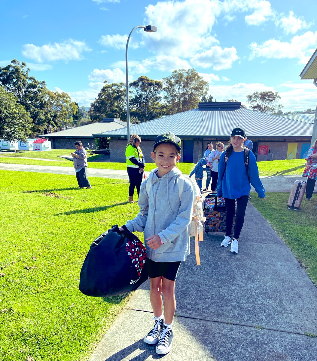 KoonawarraPs's tweet photo. The day finally arrived! After many false starts thanks to COVID, stage 3 are off to Berry Sport & Rec camp. Making life long memories π€© #KPSPride https://t.co/7fef6cRDhE