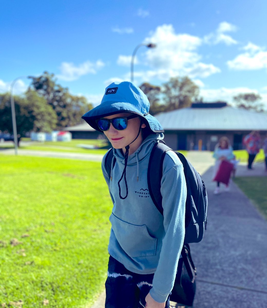 KoonawarraPs's tweet photo. The day finally arrived! After many false starts thanks to COVID, stage 3 are off to Berry Sport & Rec camp. Making life long memories π€© #KPSPride https://t.co/7fef6cRDhE