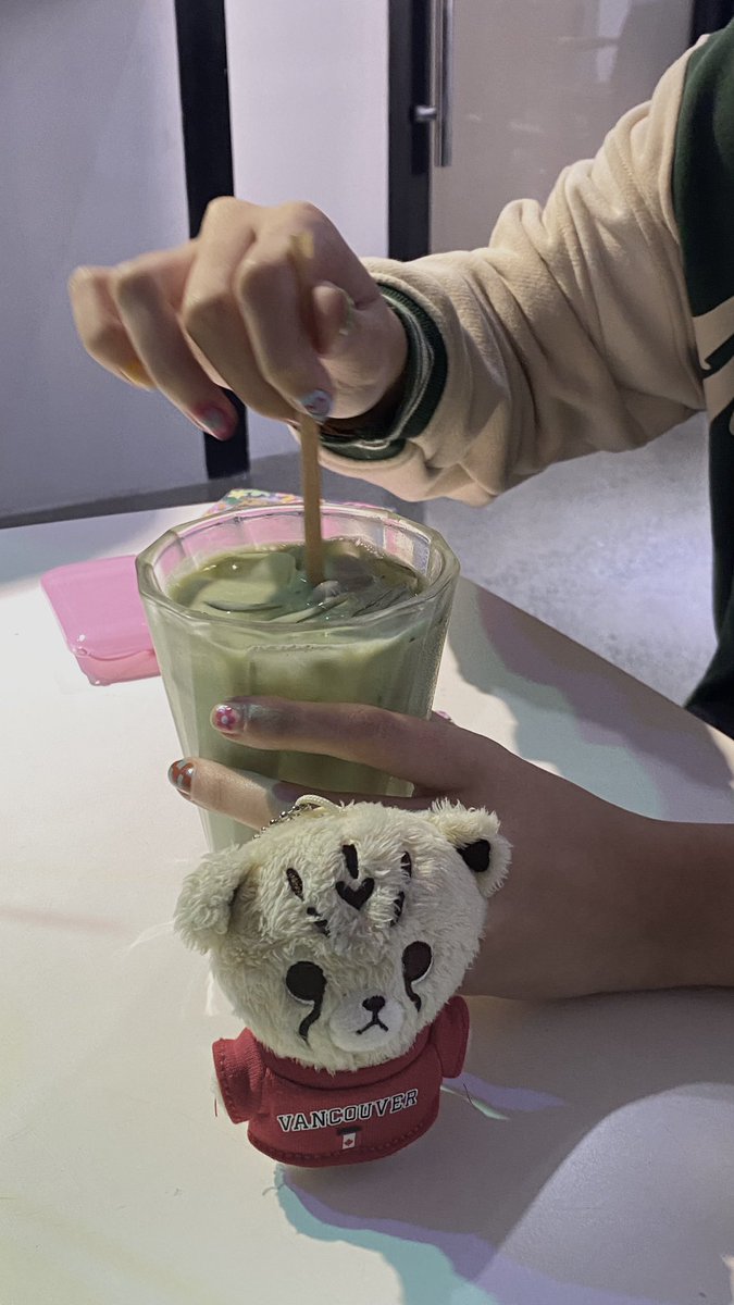 0209j_w's tweet photo. study place for today 🥸 https://t.co/0zacKwJizG