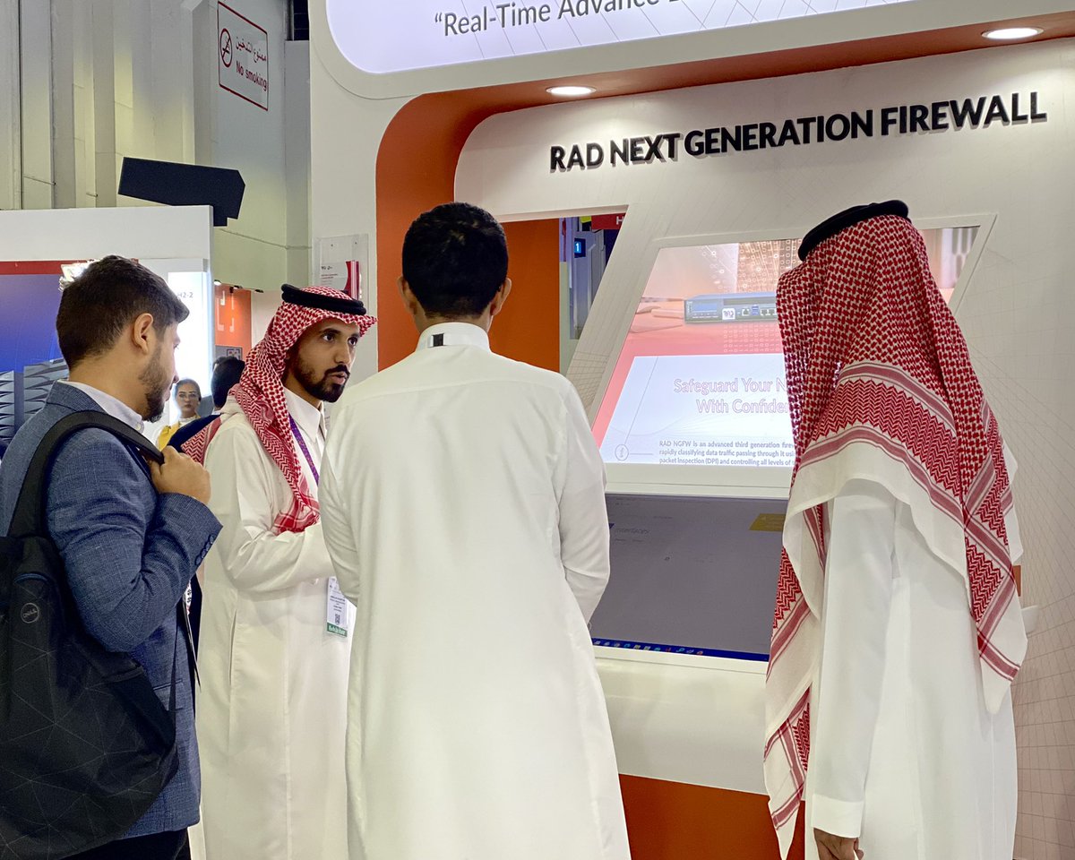 نفتخر بعرض منتجنا المطور محليًا (راد) جدار حماية الجيل الثالث #RADNGFW الحاصل على شهادة <a href="/ICSALabs/">ICSA Labs</a> في #GITEXGLOBAL واستعراض قدراته للزوار من جميع أنحاء العالم 🌍🇸🇦