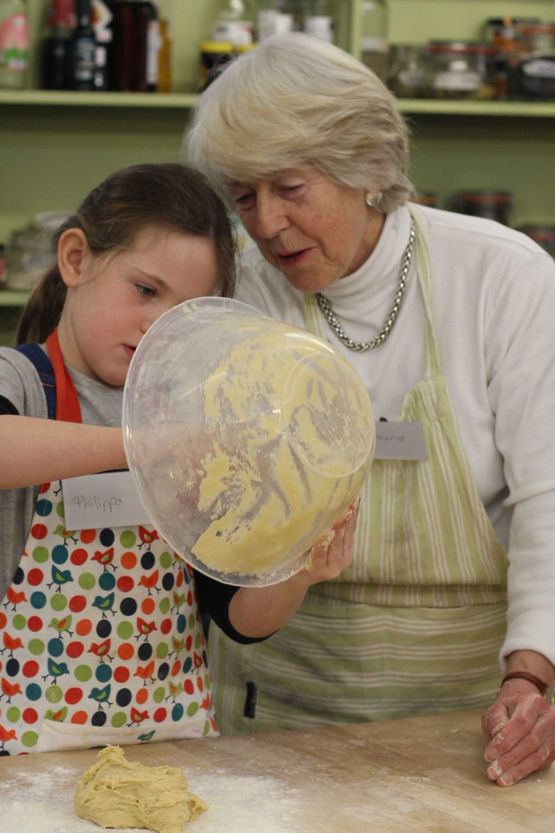 Last chance to book!
The next Adults &amp; Children Cooking Class is taking place on Saturday 22 October. Come and join us for a fun and relaxed session learning seasonal Italian recipes. Visit our website for details and to book #squarefoodfoundation