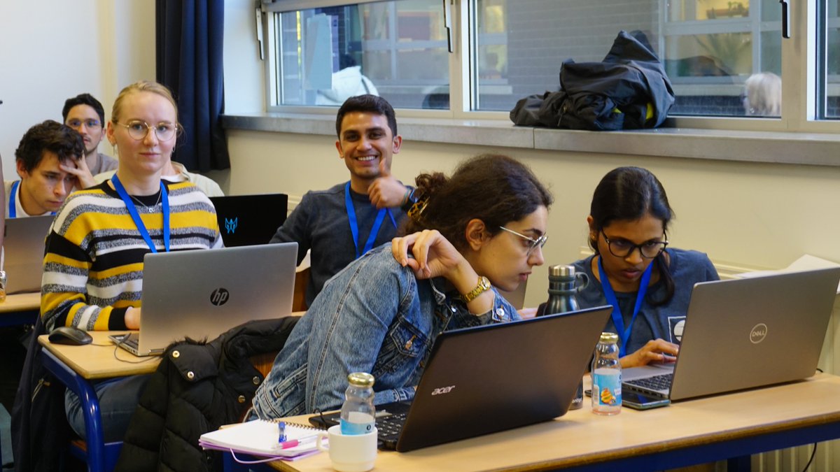 invent_water's tweet photo. Incredible training in @VUBrussel on Earth System and Water Quality models. Impressed with the powerful tools we can use to run models from local to global scales. We finally run models in an HPC! Thanks to @AnnikaSchlemm @SabinTaranu @WimThiery @AnnGriensven for leading this! https://t.co/79hqa8Fknq