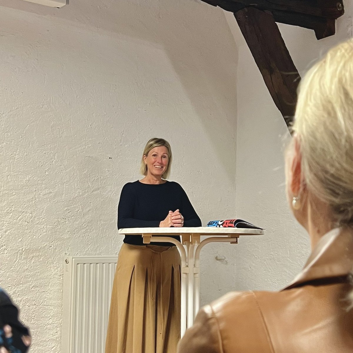 dp_intl's tweet photo. Mrs. Monique Smit-Thijs, Mayor of #Bertrange, took a lot of time yesterday to talk to us about her political career and experiences.
A great opportunity to learn about the #success story of a non-Luxembourger in 🇱🇺 communal politics.
#DiversityInPolitics https://t.co/vfID1DQuzt
