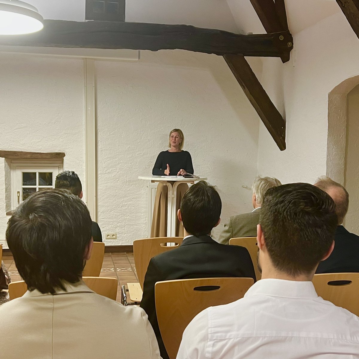 dp_intl's tweet photo. Mrs. Monique Smit-Thijs, Mayor of #Bertrange, took a lot of time yesterday to talk to us about her political career and experiences.
A great opportunity to learn about the #success story of a non-Luxembourger in 🇱🇺 communal politics.
#DiversityInPolitics https://t.co/vfID1DQuzt