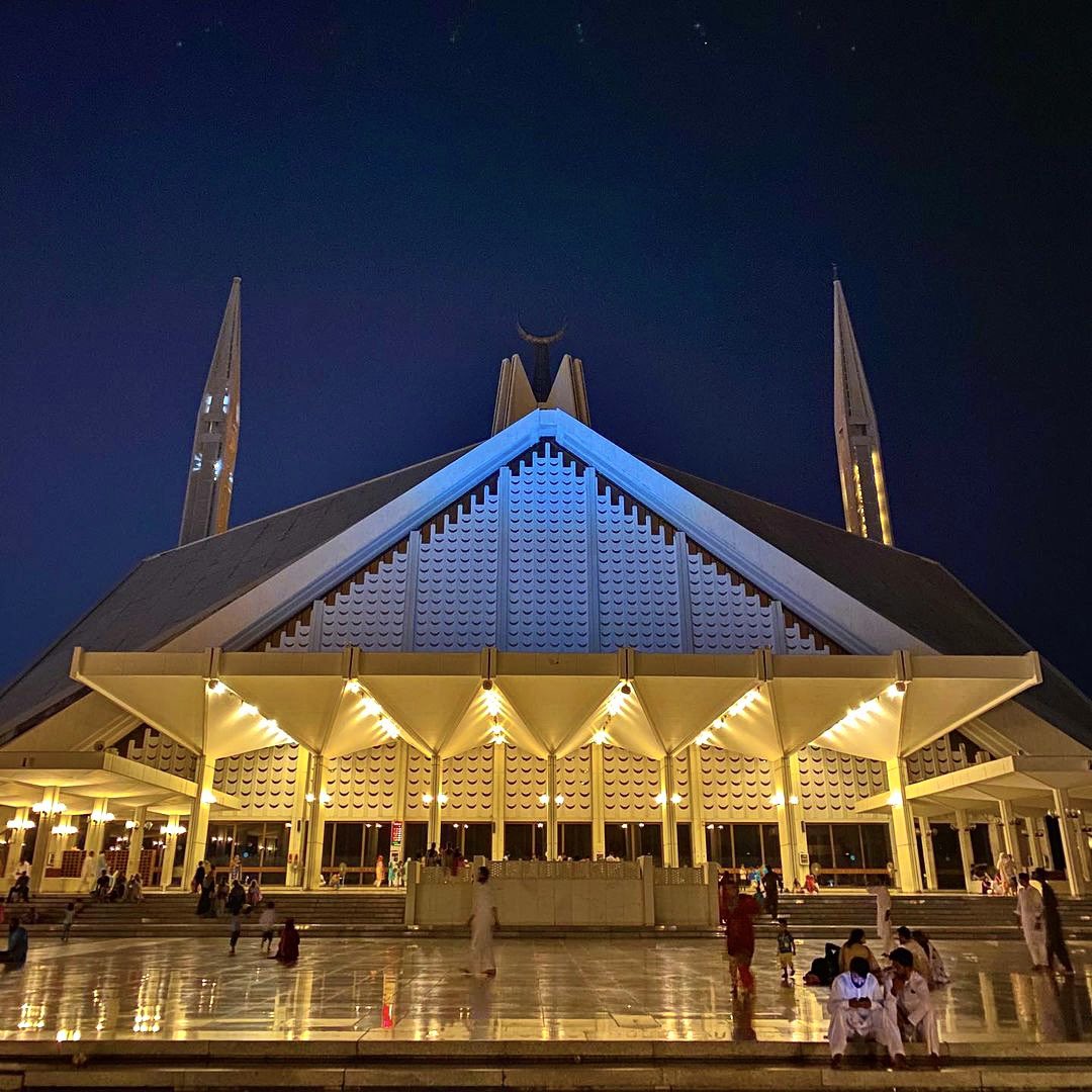 faisal masjid inside