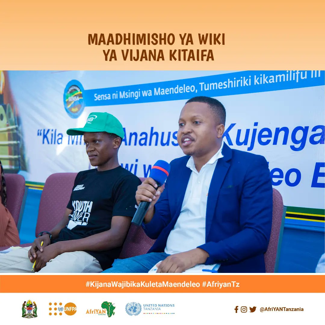 AfriYANTanzania's tweet photo. Katibu wa Afriyan Tanzania @SeifGoga alipata wasaa wa kujadili ipi hasa nafasi ya #Vijana katika #Uongozi kwenye ngazi mbalimbali za #Maamuzi kutoka sehemu wanazotaka mfano shuleni , kwenye jamii nk https://t.co/yzQCP0ayzK