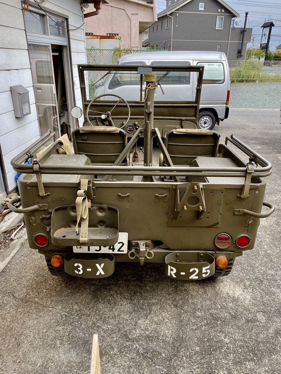 milspecs2's tweet photo. って事でキャストオフ😂

きれいに脱皮しました🤣

ウィンカーもなおって一安心😮‍💨

今回は3ナンバーから1ナンバー2人乗り登録に構造変更のためリアシート取っ払い‼️‼️ https://t.co/ttLtqo7RZR