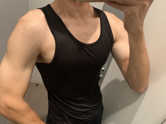 今日は肩トレしました💪🐱💪フウフウ 