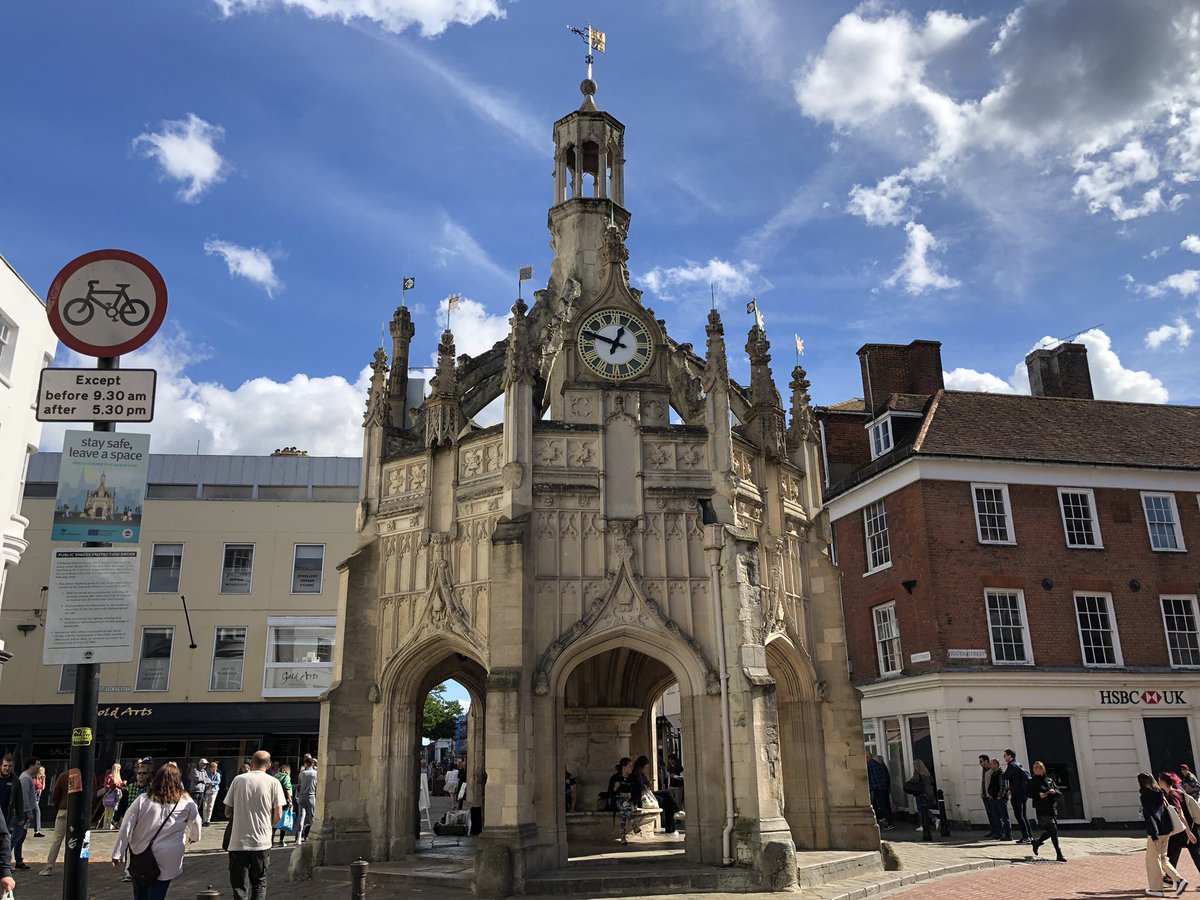 CITY NO. 55: CHICHESTER 

Another quick stop off to a new Southern city.

Chichester in West Sussex is a charming little area with a busy city centre and a very unique looking market cross!

A nice place to spend the afternoon.